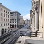 Carducci Dreams Including Free Parking Fast Fibra Appartement