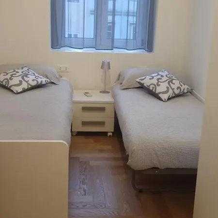 Carducci Dreams Including Free Parking Fast Fibra Apartment *
